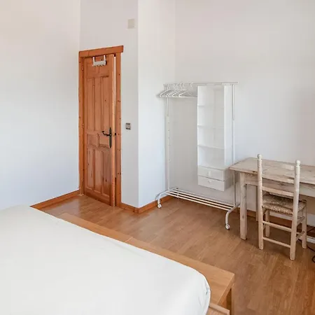 Ferienhaus Stunning In With Kitchen